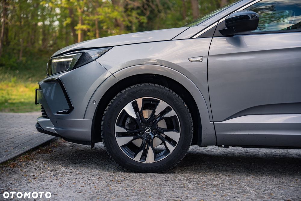 Opel Grandland X 1.2 Start/Stop Automatik Business Elegance - 9