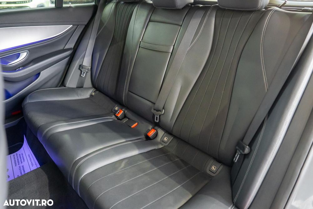 Mercedes-Benz E 220 d 4Matic T All-Terrain 9G-TRONIC Avantgarde - 23