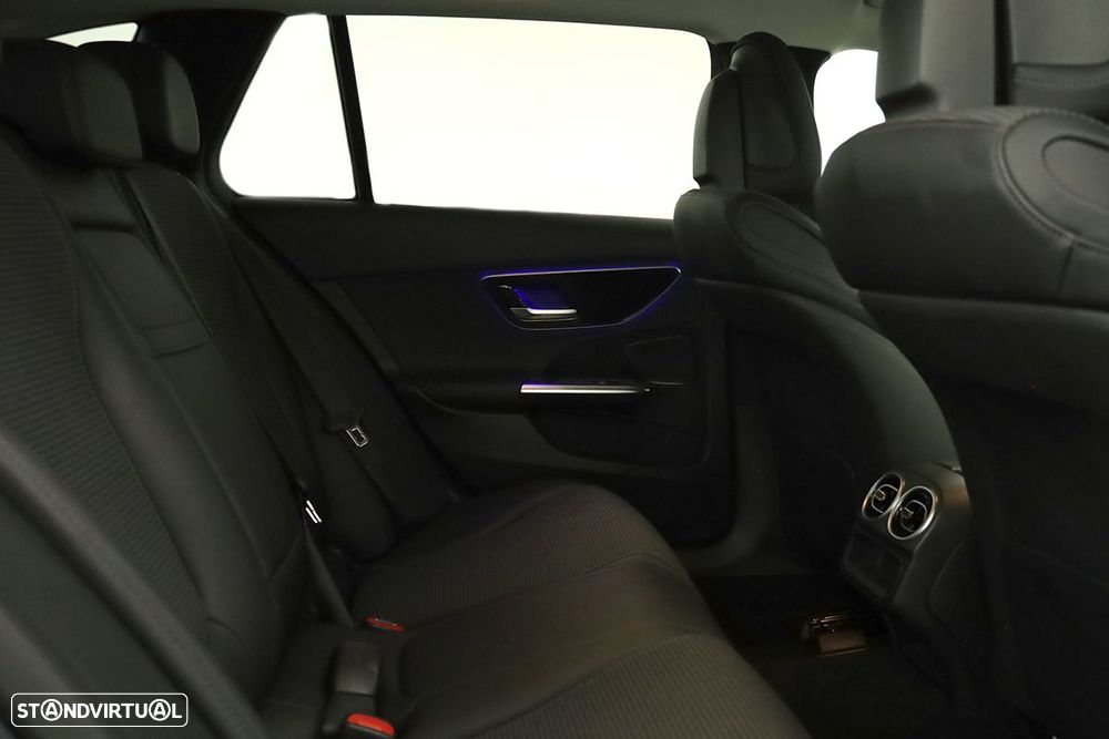 Mercedes-Benz C 220 d Avantgarde - 23