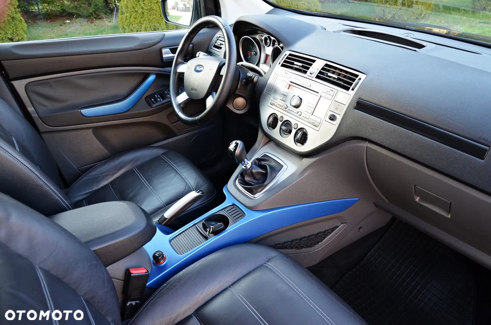 Ford Kuga 2.5 4x4 Trend - 37