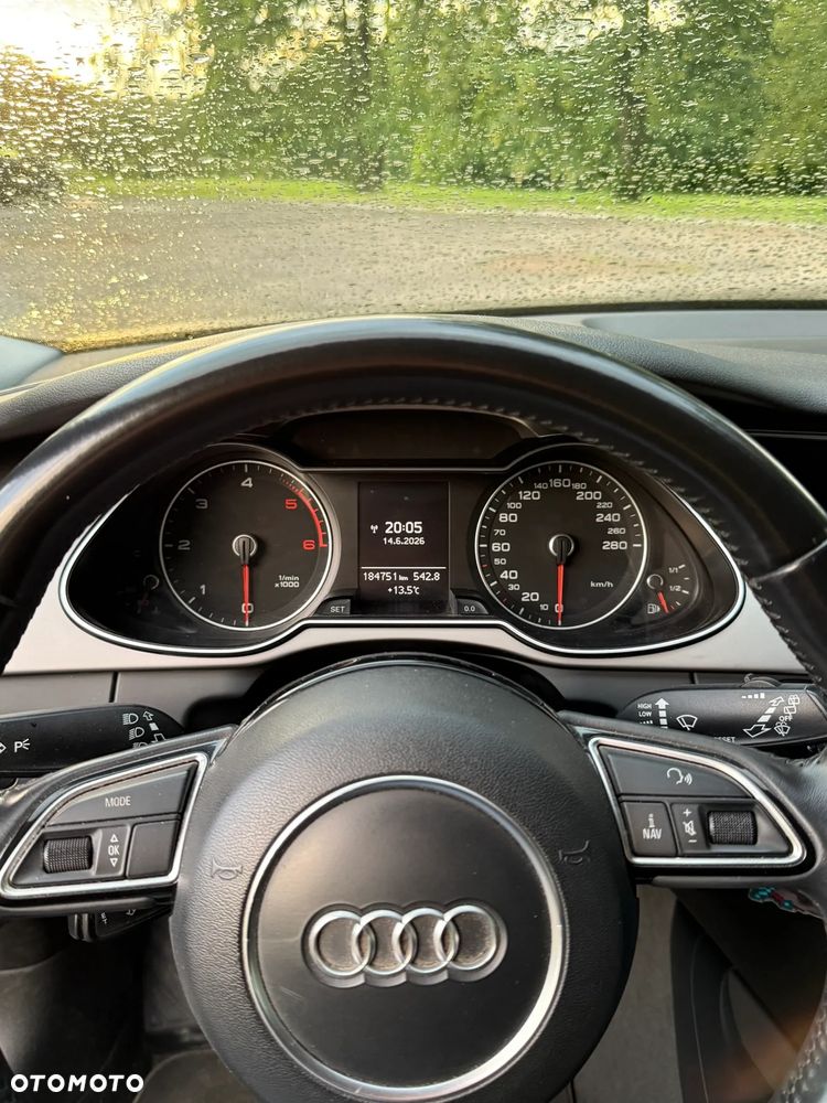 Audi A4 Avant 2.0 TDI - 8