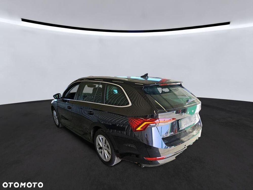 Skoda Octavia - 4