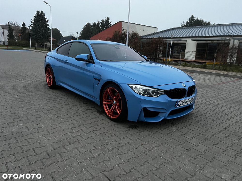 BMW M4 DKG - 2