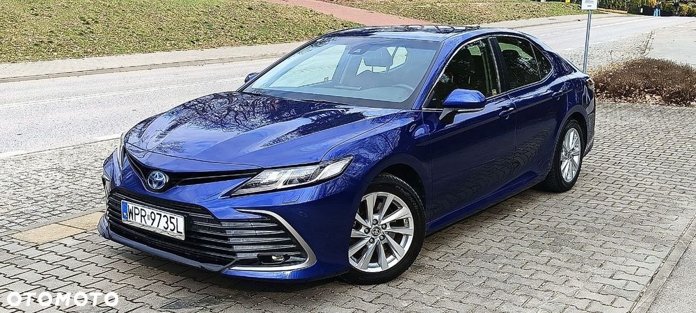 Toyota Camry 2.5 Hybrid Comfort CVT - 2