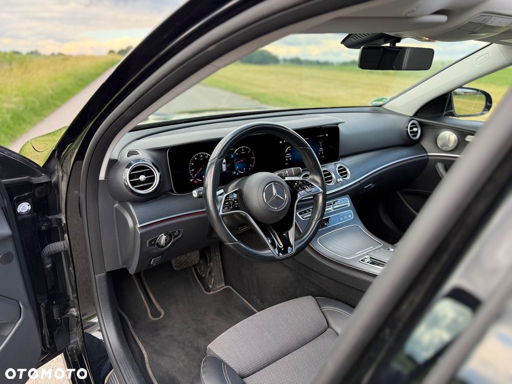 Mercedes-Benz Klasa E 220 d 9G-TRONIC Avantgarde - 11