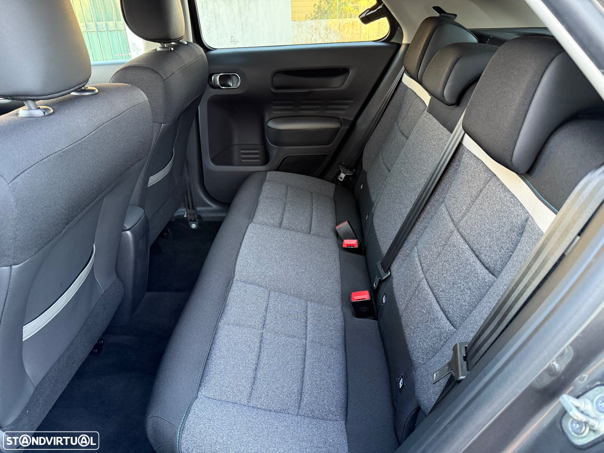 Citroën C4 Cactus 1.2 PureTech Shine - 15