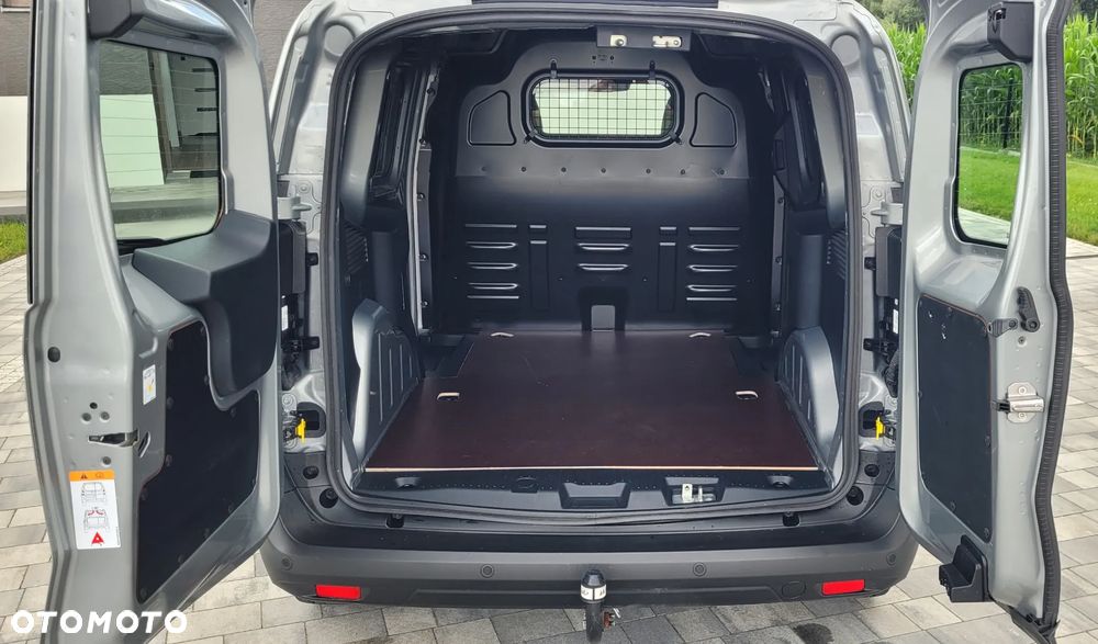 Ford Transit Courier - 5