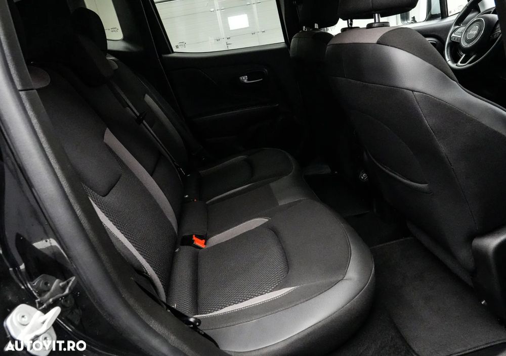 Jeep Renegade 1.5 FWD AT7 MHEV Limited - 16