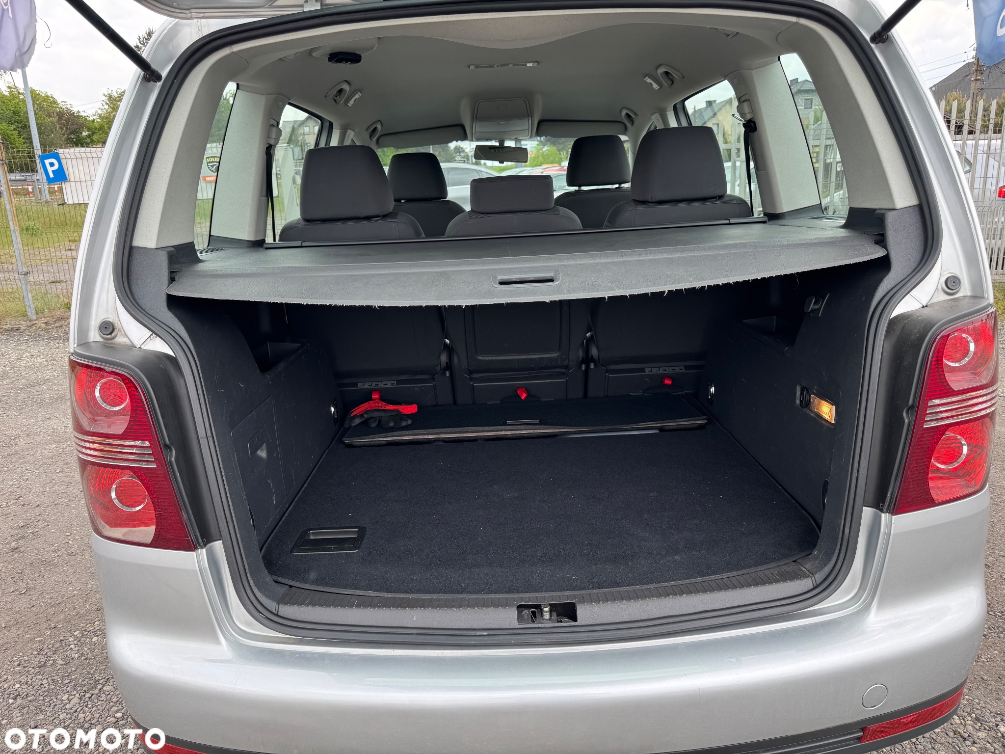 Volkswagen Touran 1.9 TDI - 17
