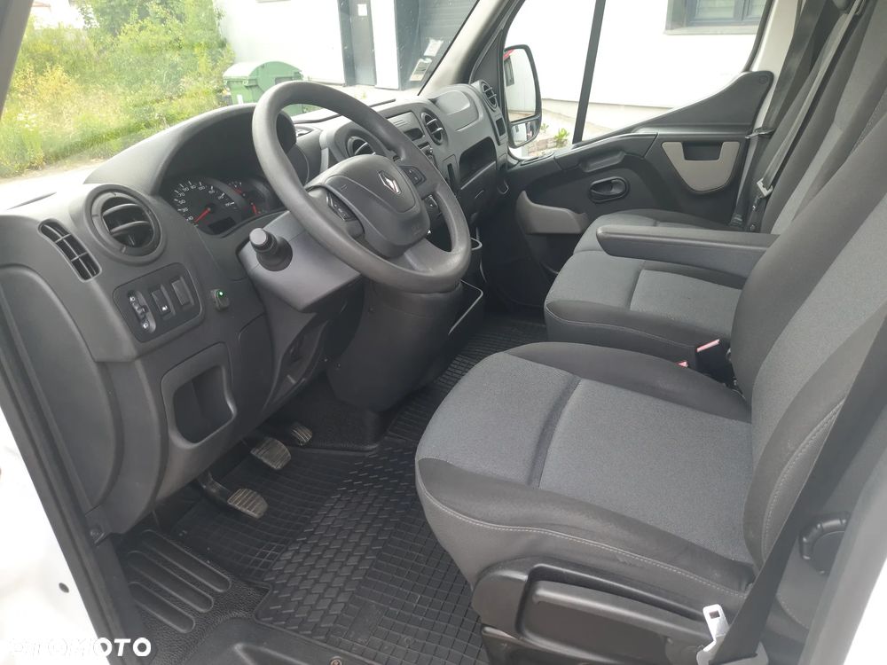 Renault Master - 22