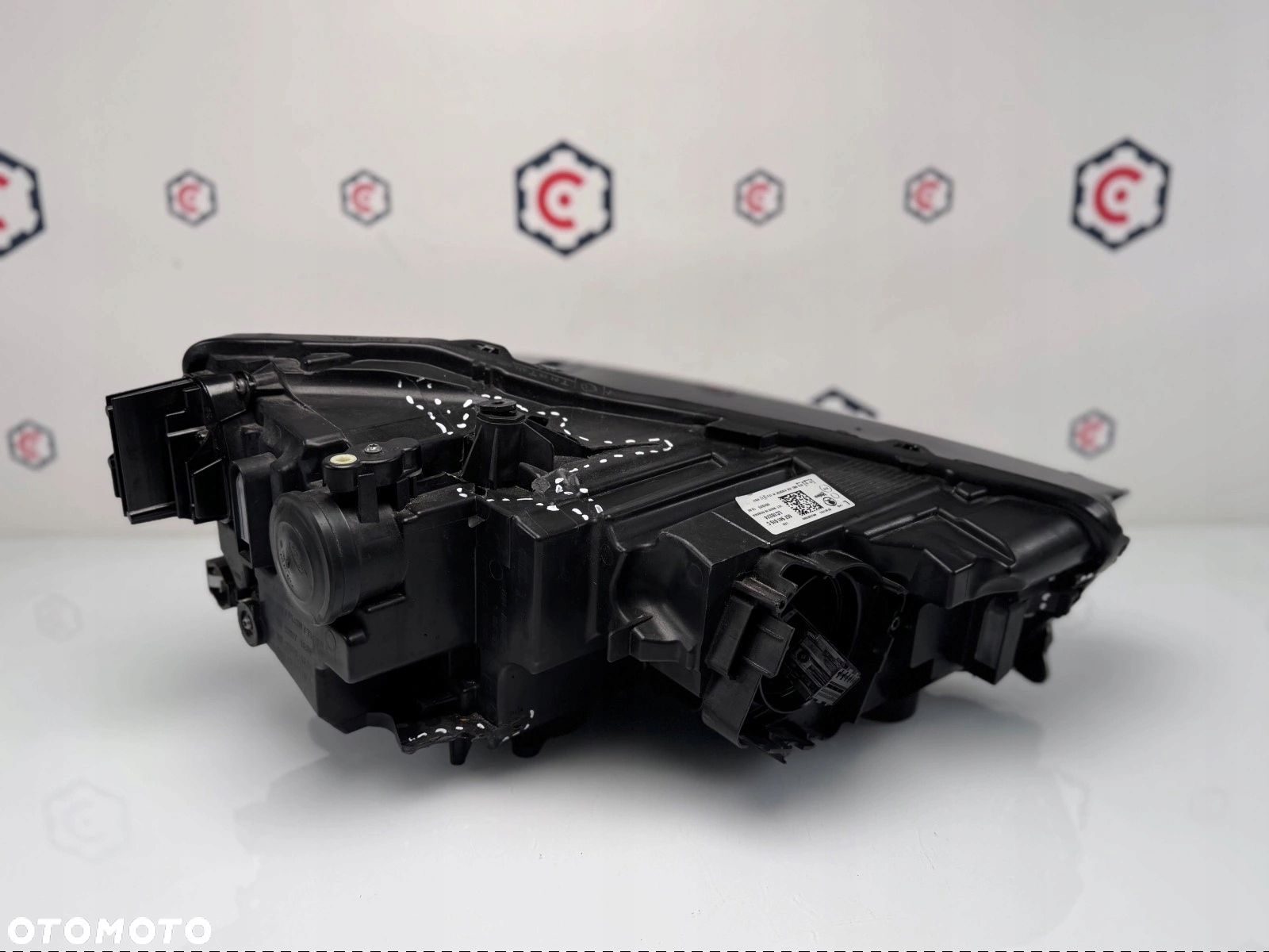 LAMPA LEWA PRZÓD SKODA SCALA FULL LED - 3