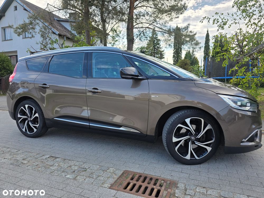 Renault Grand Scenic ENERGY TCe 130 BOSE EDITION - 16