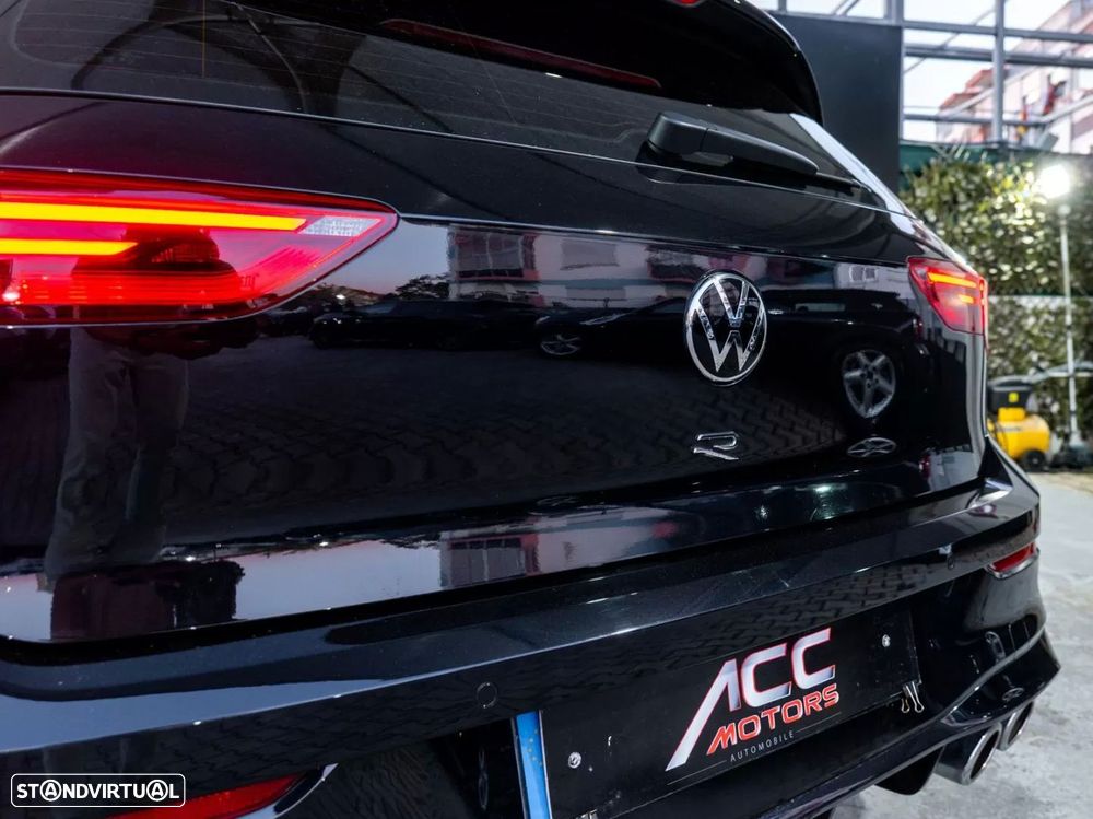 VW Golf 2.0 TSI R DSG - 38