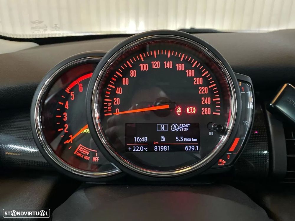 MINI 3 Portas Cooper D - 10