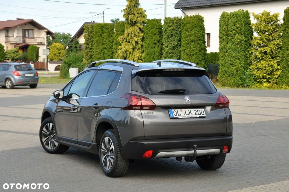 Peugeot 2008 - 14