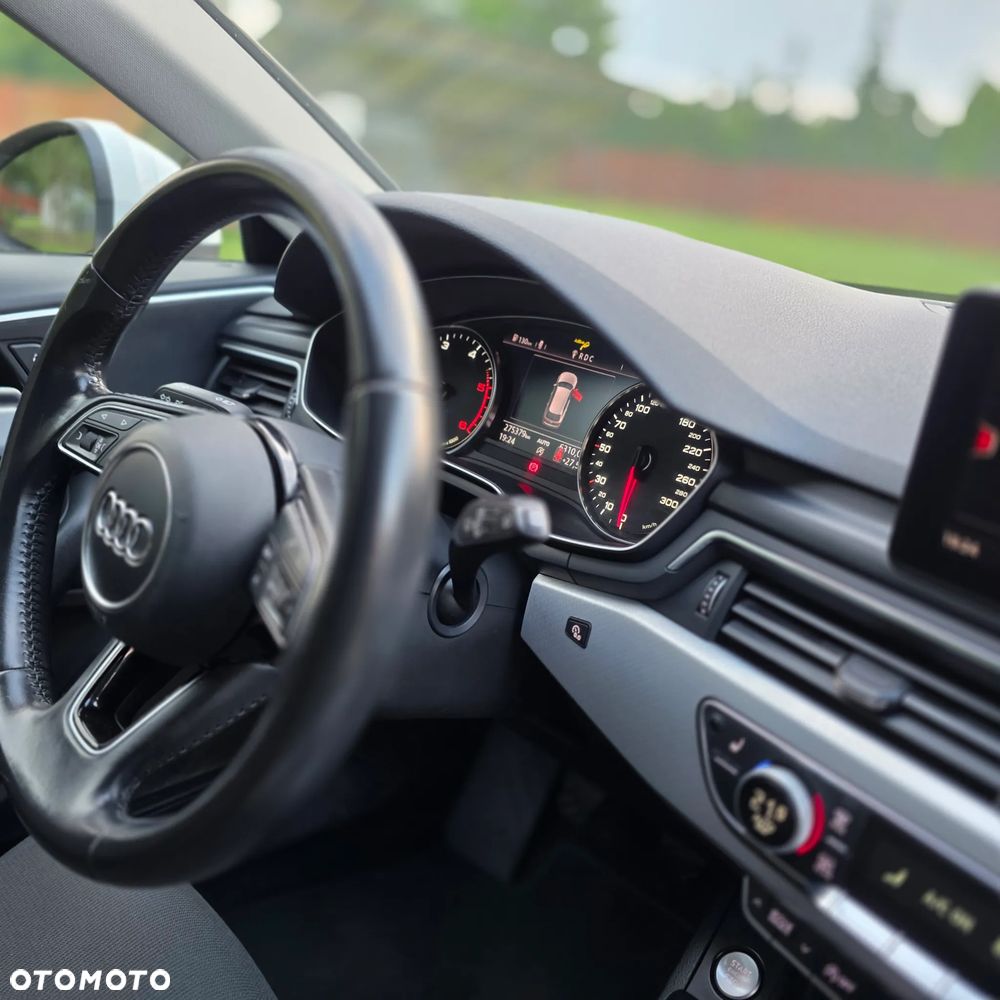 Audi A4 Avant 2.0 TDI quattro - 25