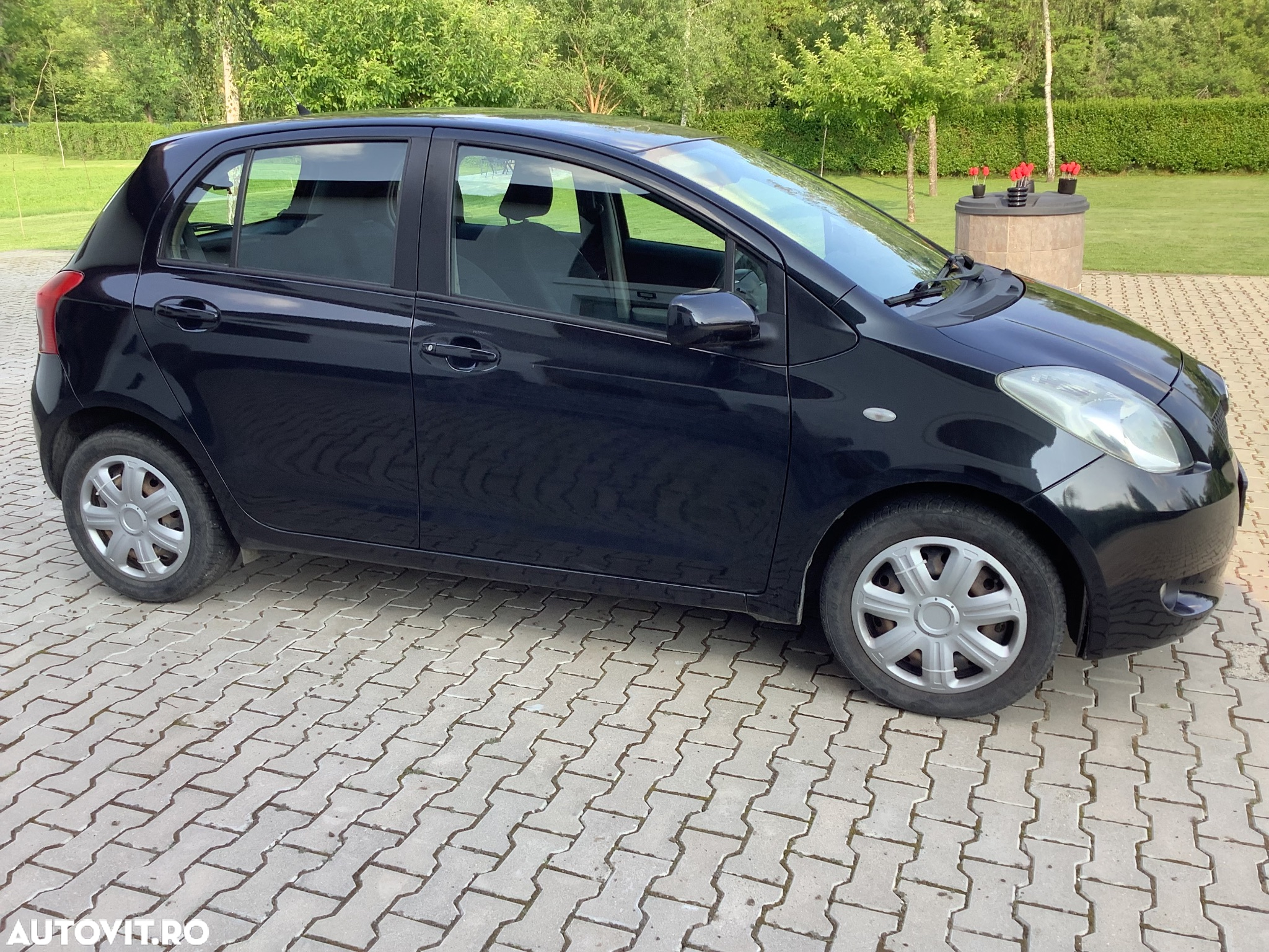 Toyota Yaris - 17