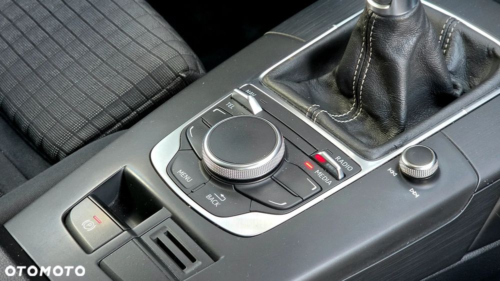 Audi A3 Sportback 2.0 TDI Ambition - 15