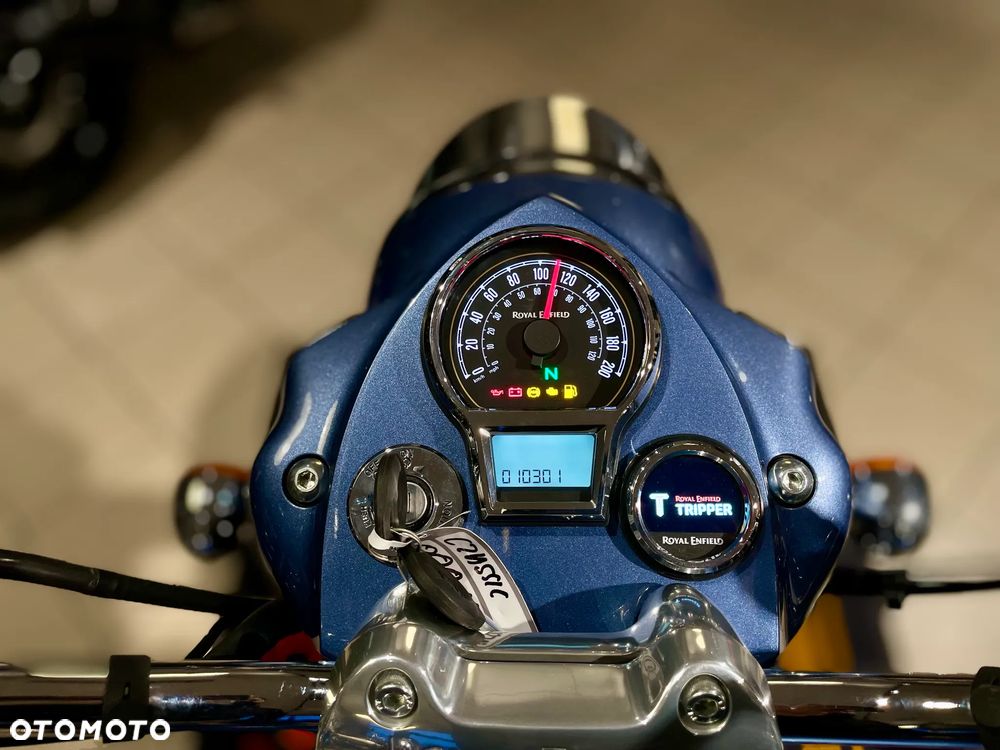 Royal Enfield Classic - 10