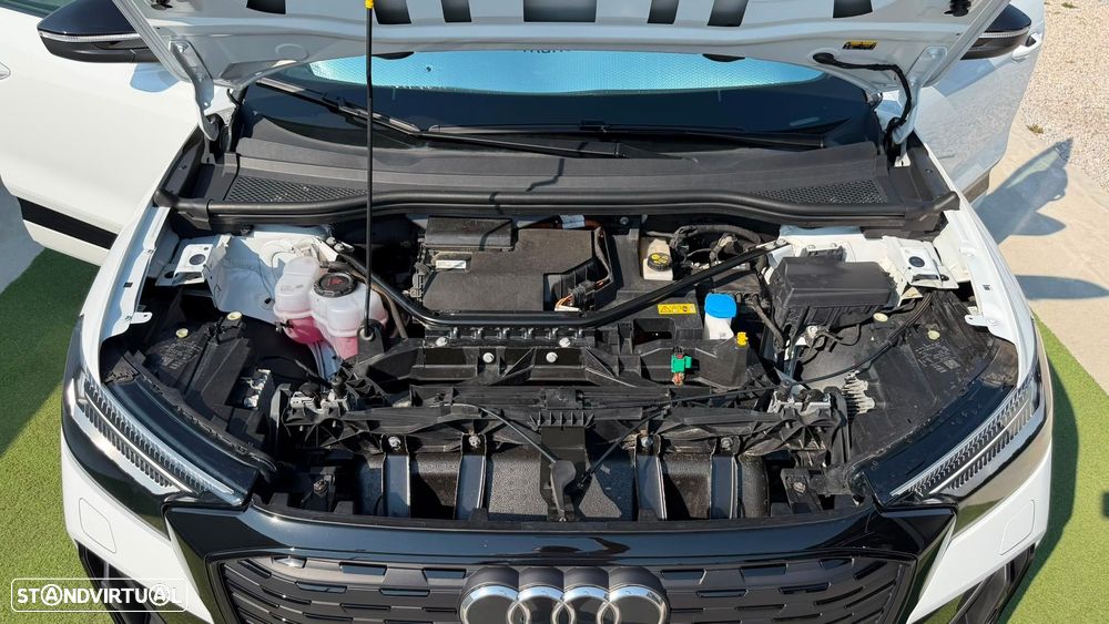 Audi Q4 e-tron 45 quattro 82 kWH - 56