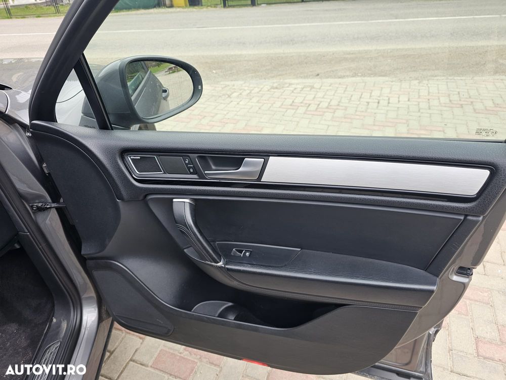 Volkswagen Touareg 3.0 V6 TDI BMT Terrain Tech - 9