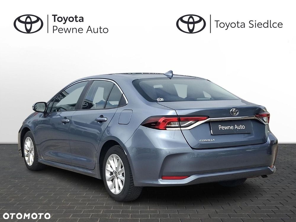 Toyota Corolla - 4