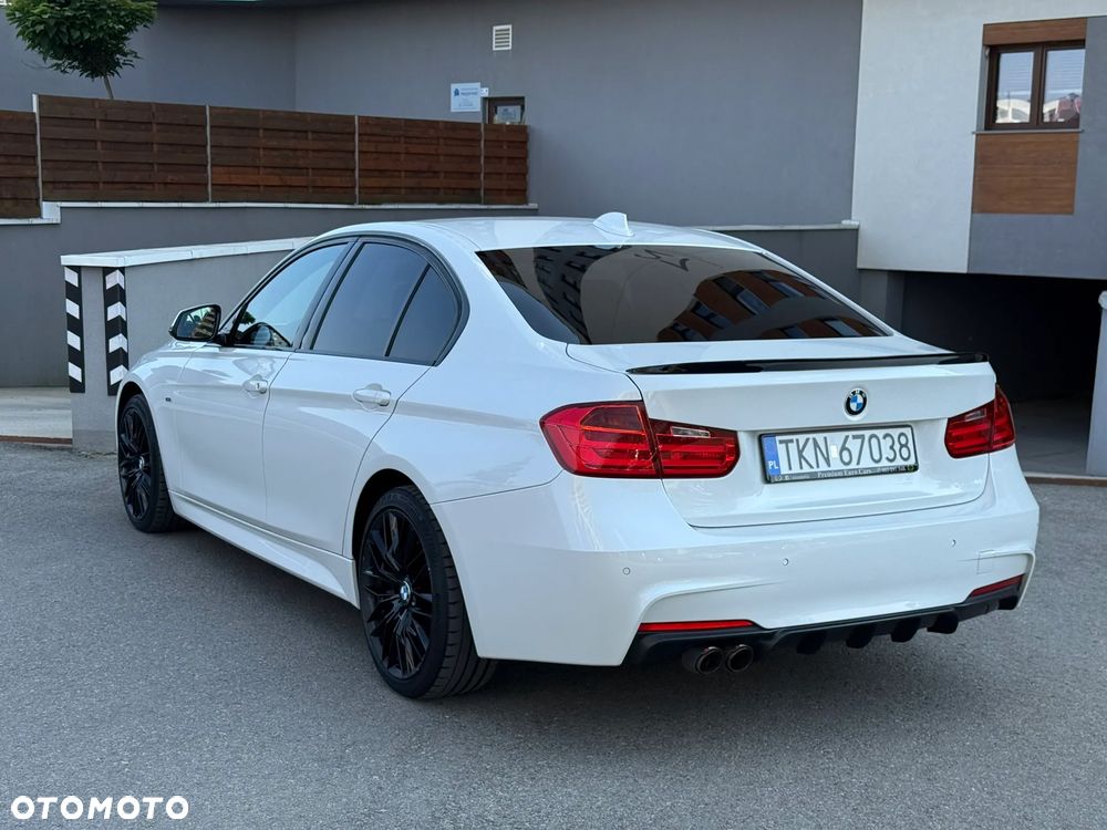 BMW Seria 3 320d Efficient Dynamics Sport Line - 15
