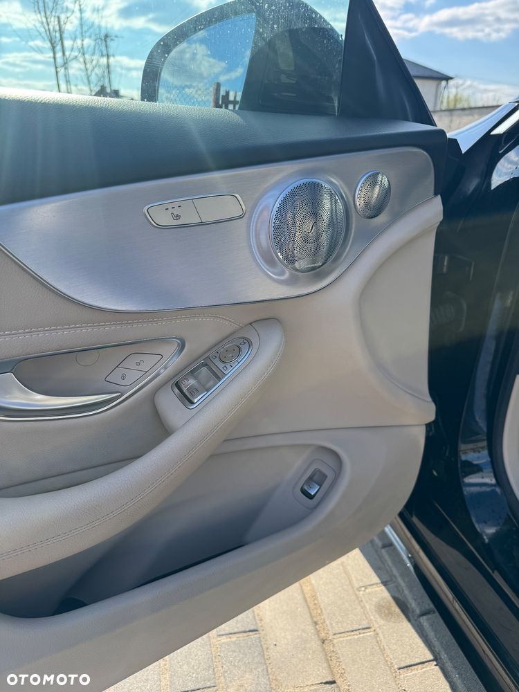 Mercedes-Benz Klasa C - 12