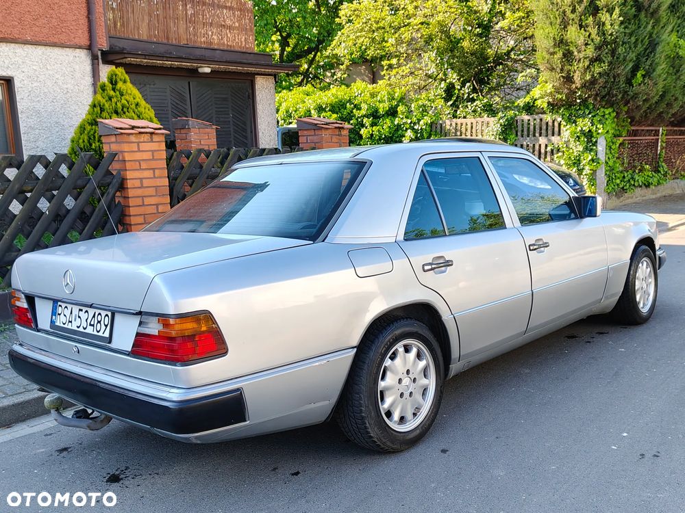 Mercedes-Benz W124 (1984-1993) - 4