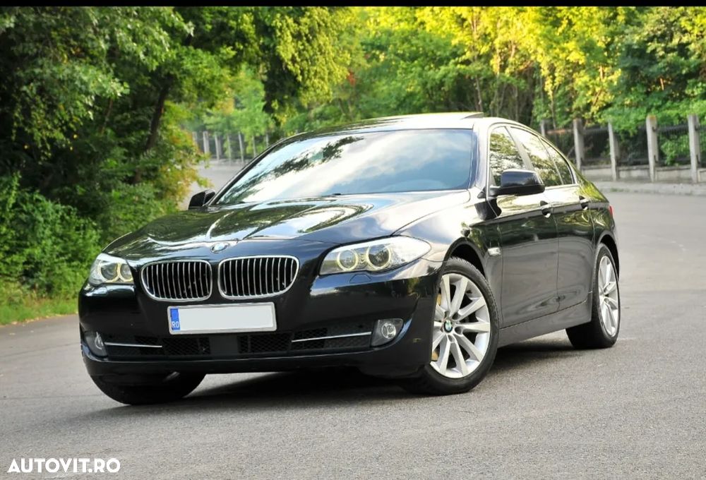 BMW Seria 5 520d Aut. - 1