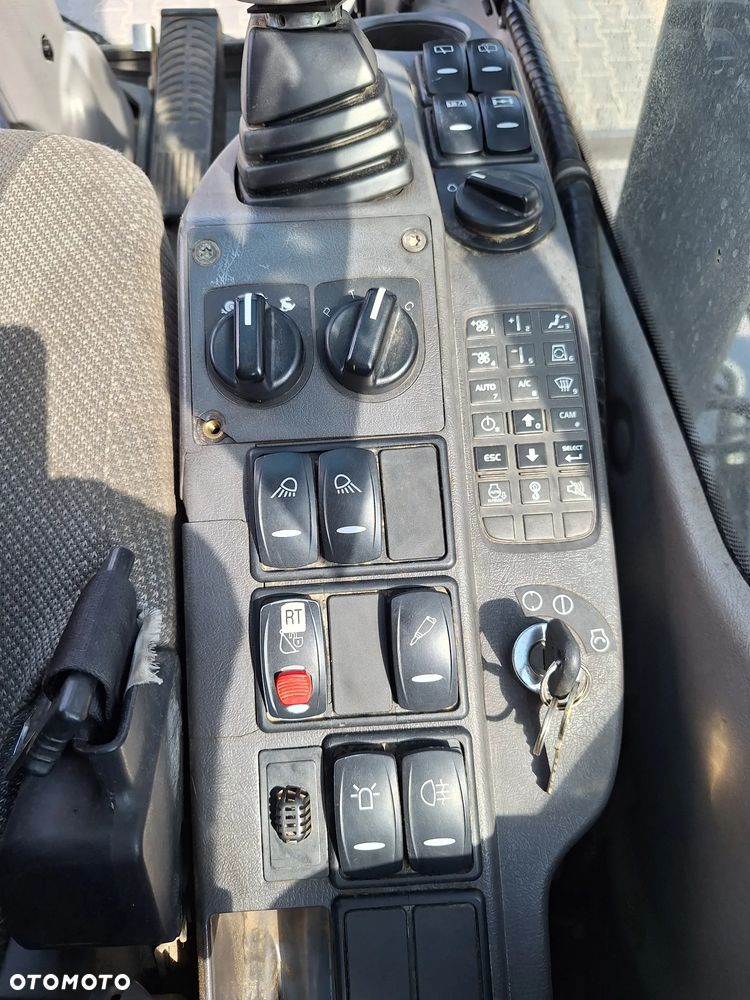 Volvo EW160C - 19