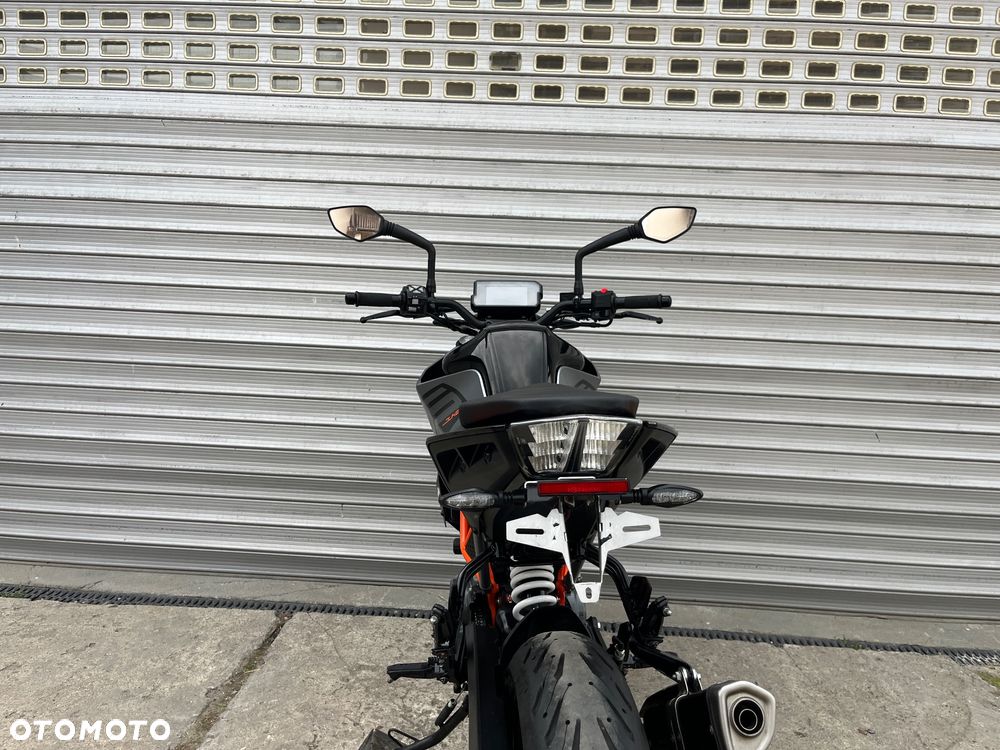 KTM Duke - 15