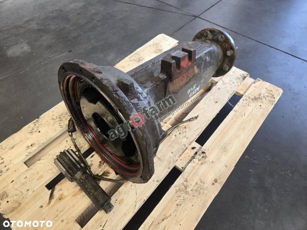 Zwolnica tylna, Renault Ares 546, 540, 550, 556 - 1