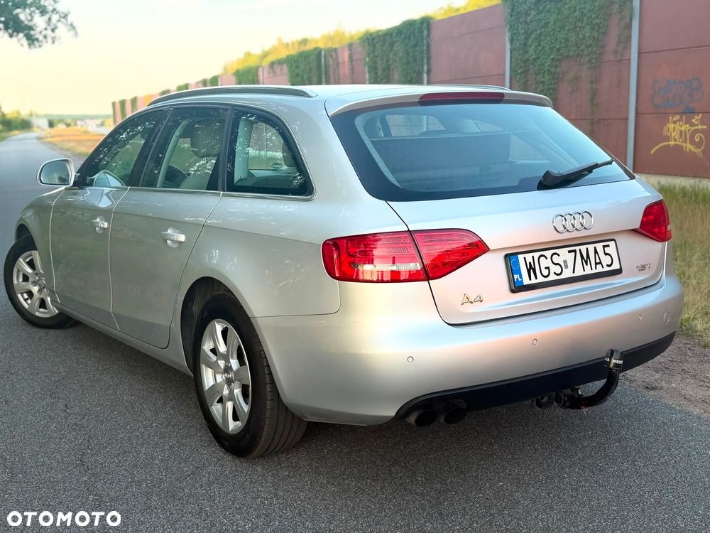 Audi A4 Avant 1.8 TFSI Ambiente - 11