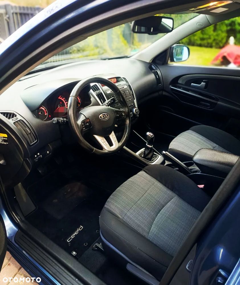 Kia Ceed 1.6 Optimum - 22