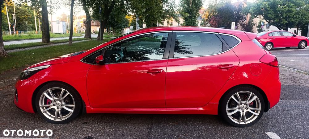 Kia Ceed 1.6 T-GDI GT L - 6