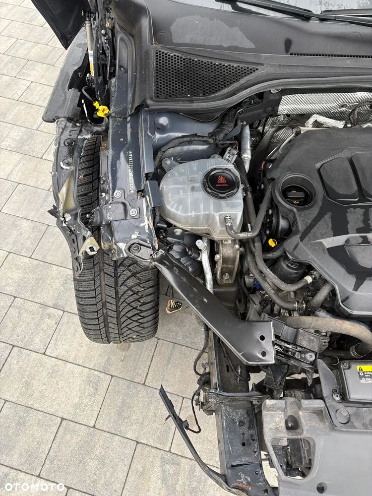 Volkswagen Arteon 2.0 TSI R-Line DSG - 28
