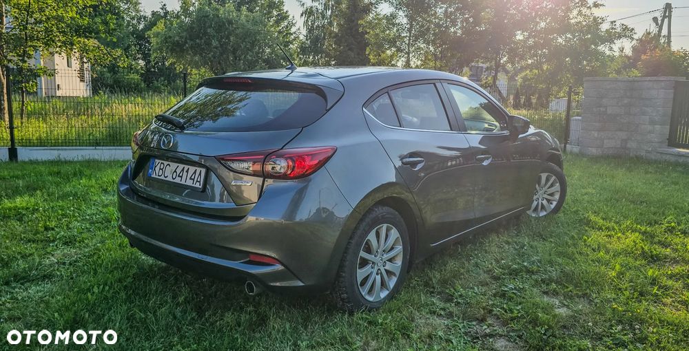 Mazda 3 - 3