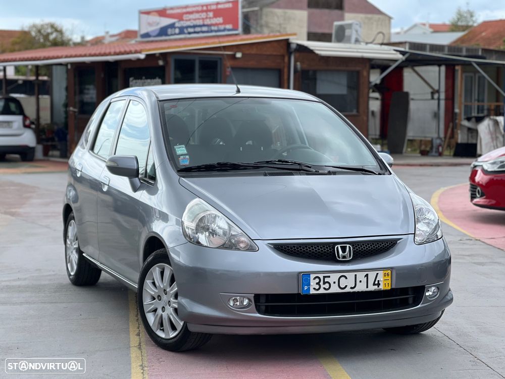 Honda Jazz 1.4 ES CVT - 1