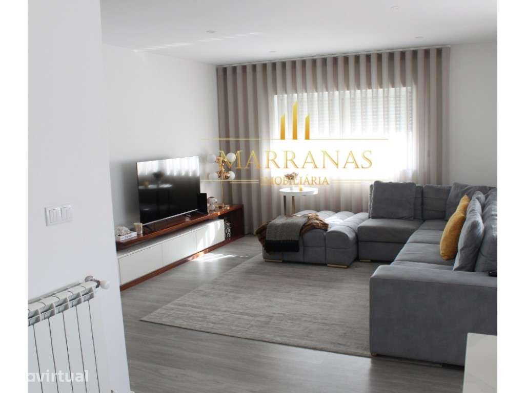 Apartamento T3 C/ varanda em Gandra - Grande imagem: 2/24