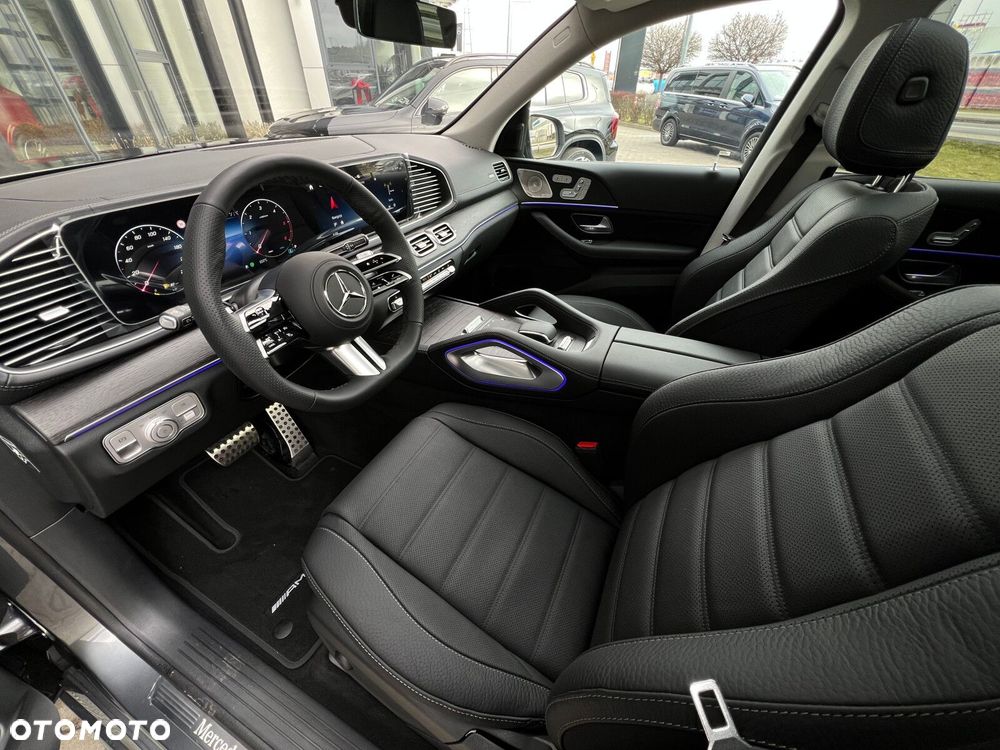 Mercedes-Benz GLS - 9