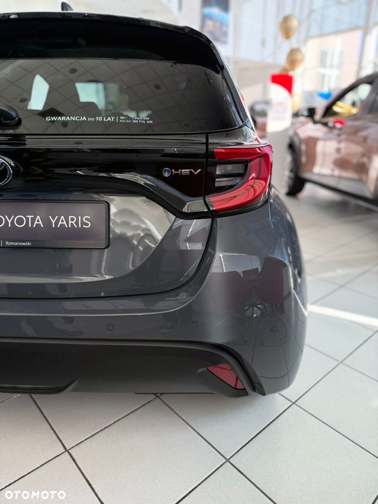 Toyota Yaris Hybrid 1.5 Style - 8