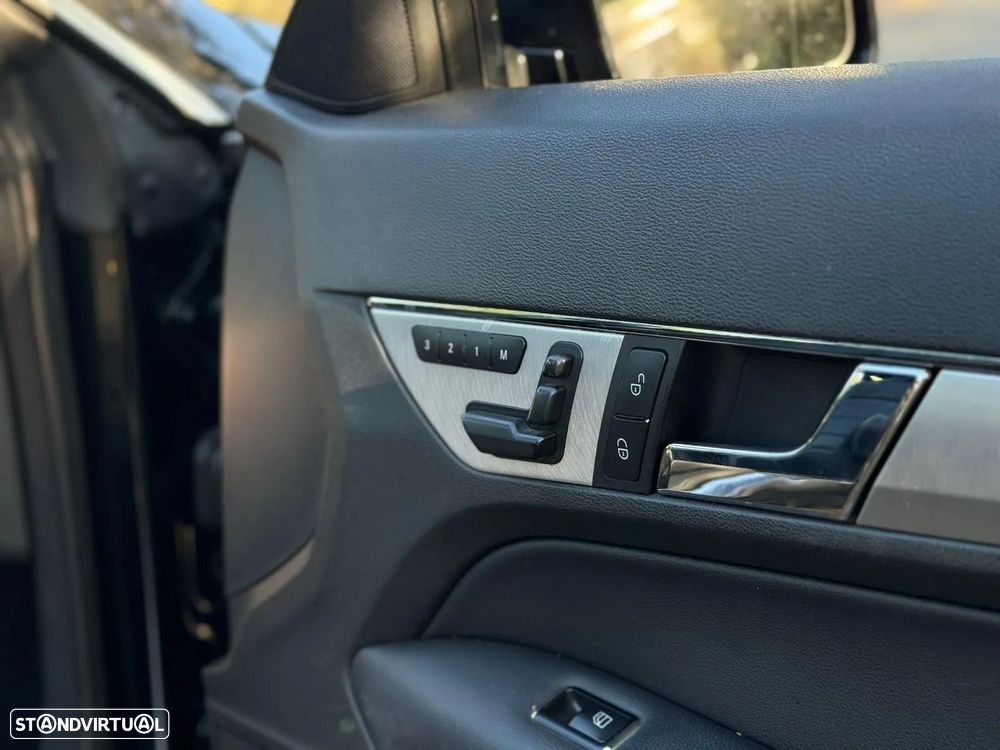 Mercedes-Benz E 350 CDi Avantgarde BlueEfficiency Auto - 4