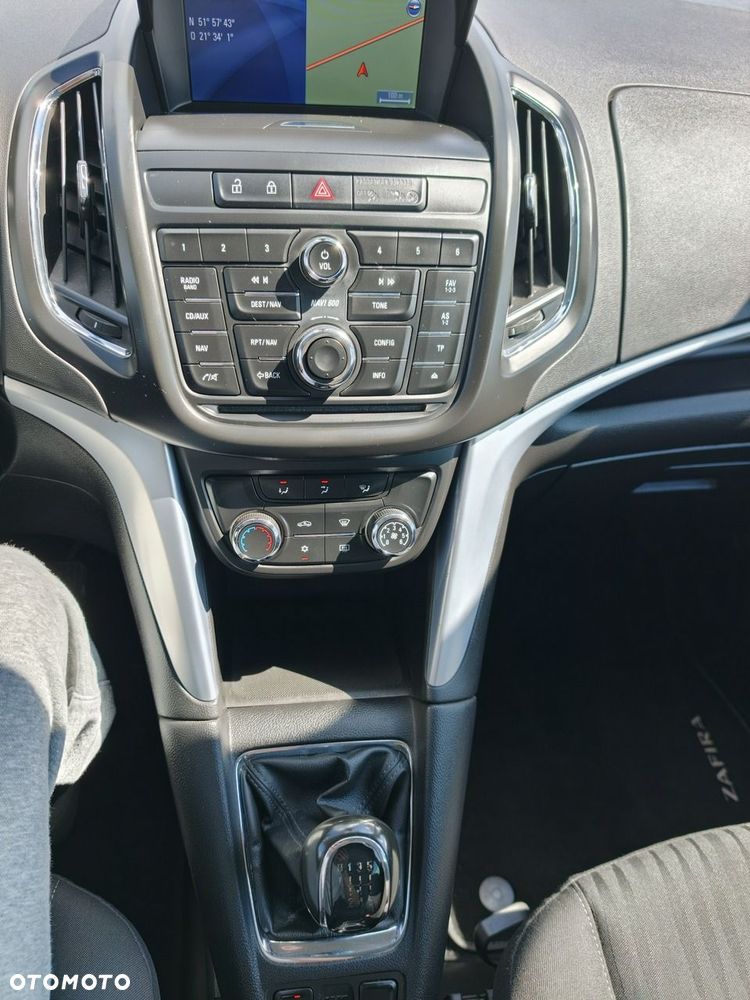 Opel Zafira - 28