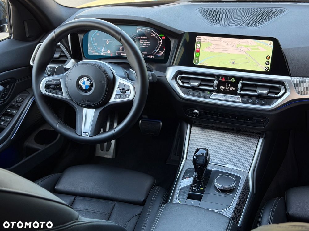 BMW Seria 3 320i Edition M Sport Shadow - 24