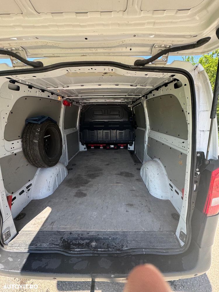 Mercedes-Benz VITO - 8