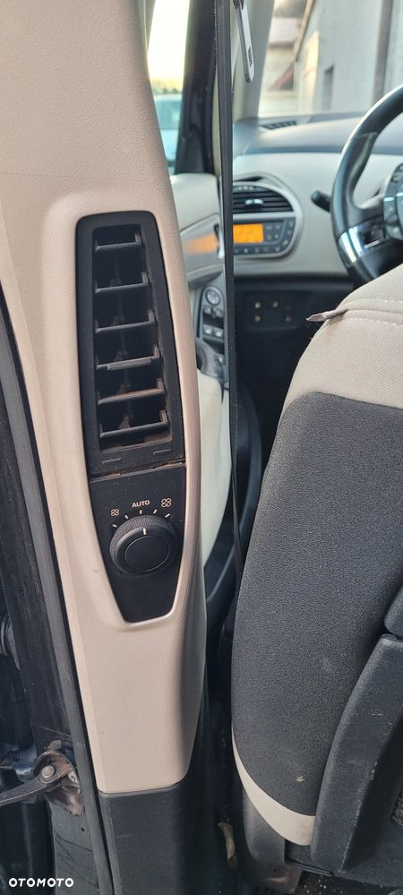 Citroën C4 Picasso - 20