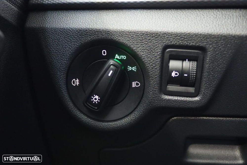 Skoda Kamiq 1.0 TSI Ambition - 19