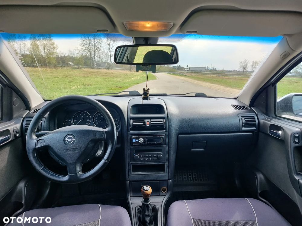 Opel Astra - 10