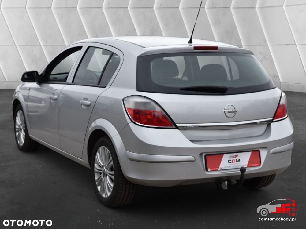 Opel Astra - 8